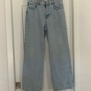 Zara Women's Straight Leg Jeans in Light Blue